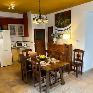 https://casa-padrina-burballa.allmallorcahotels.com